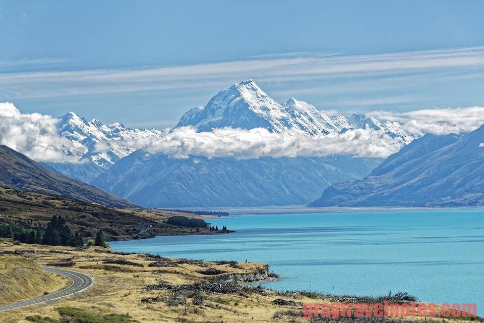 New Zealand - The view of Mount Cook from afar